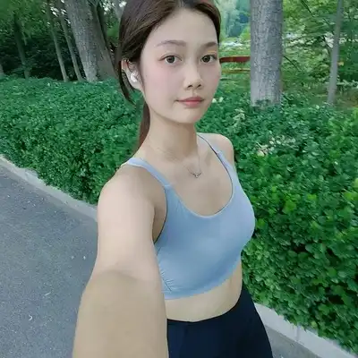蒋磊轩
